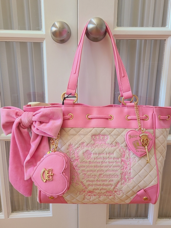 Juicy Couture Handbags - Juicy Couture Bag 🎀